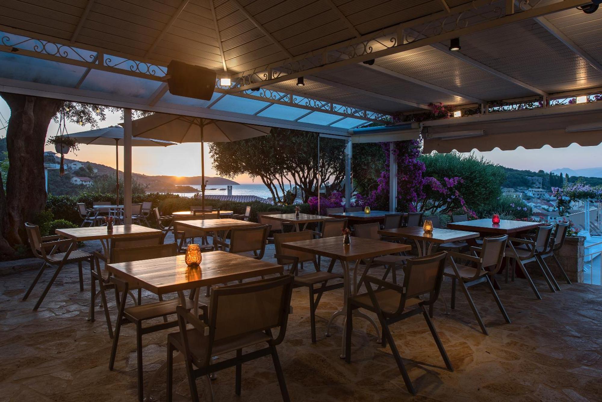Hill Lofos Hotel Kassiopi Exterior foto