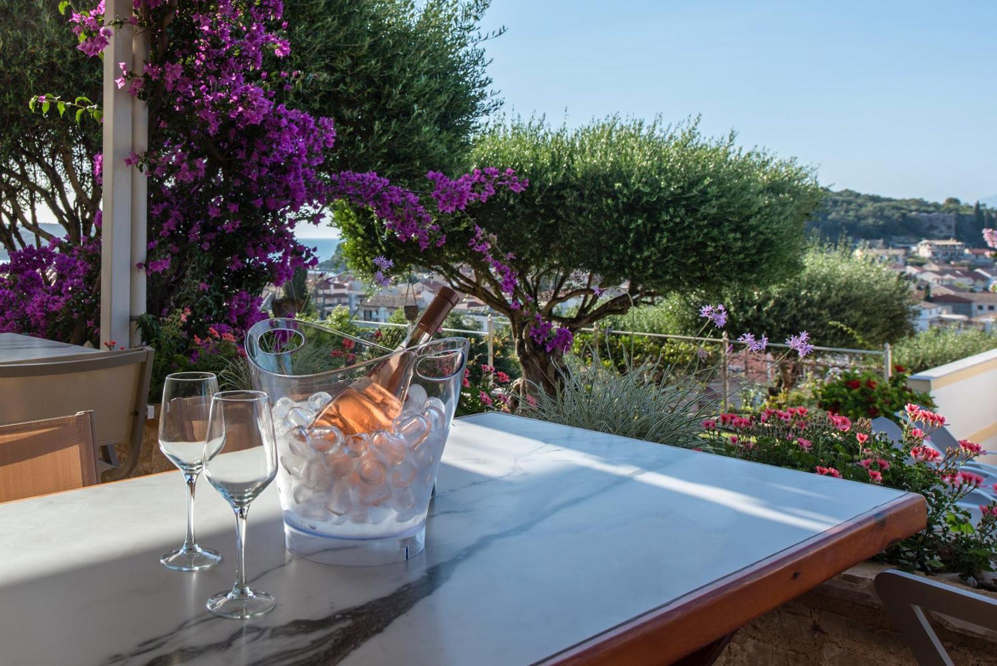 Hill Lofos Hotel Kassiopi Exterior foto